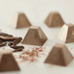 Online Blomsterbergs Chokoladeform pyramide til 21 stk.