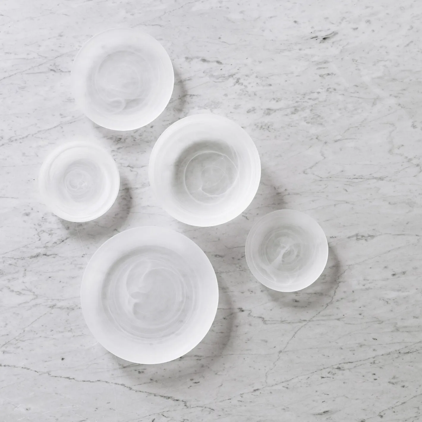 Online Normann Copenhagen Cosmic dyb tallerken Ø 22 cm, white