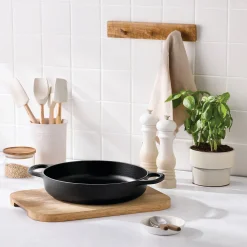 Le Creuset Everyday stegepande 28 cm, matte black