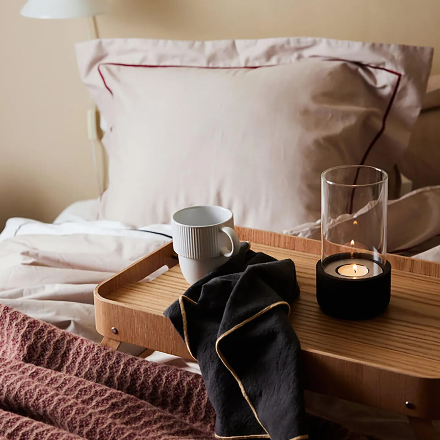 Sagaform Hanna Bed Tray> Skåle, Bakker & Fade