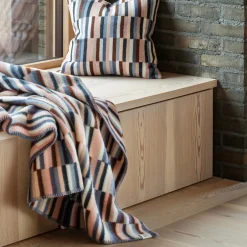New Røros Tweed IDA Throw, rosa blue