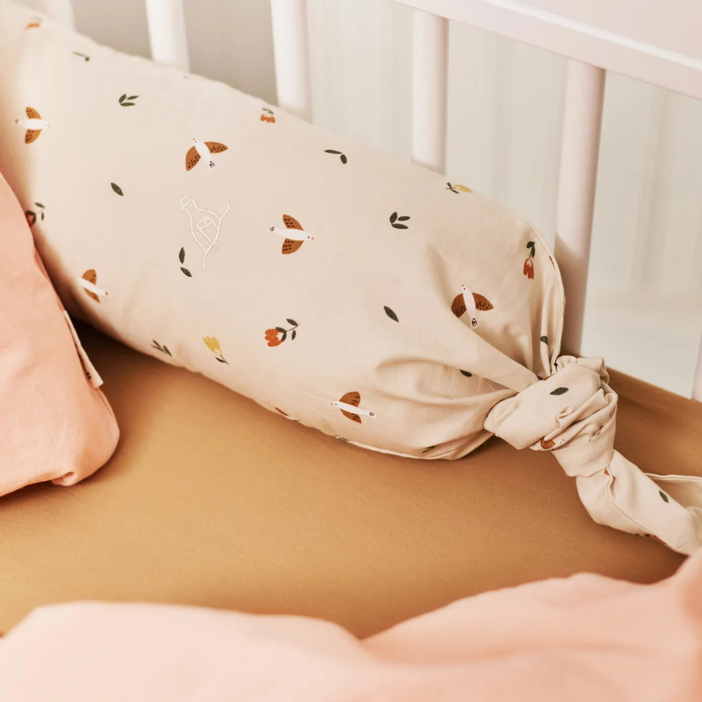 Outlet Dear April Juno junior sengetøj, appleblossom
