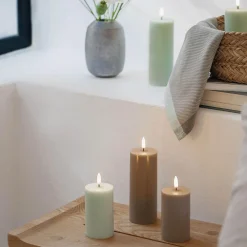 Uyuni Lighting LED Pillar Candle 10 cm,> Lys & Duftlys