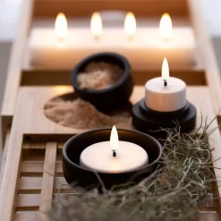 Outlet Uyuni Lighting LED Tealight Maxi, nordic white