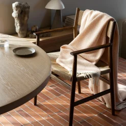 Best Røros Tweed MELLO Throw, powder pink
