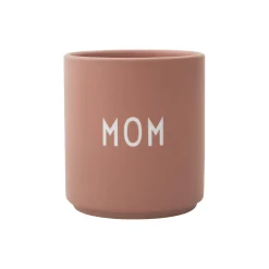New Design Letters MOM favoritkop nude