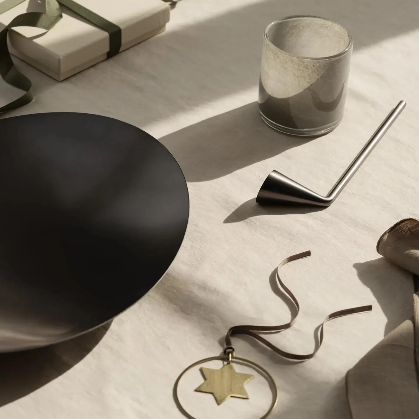 Blomus ONDEA Bowl, burned metal> Skåle, Bakker & Fade