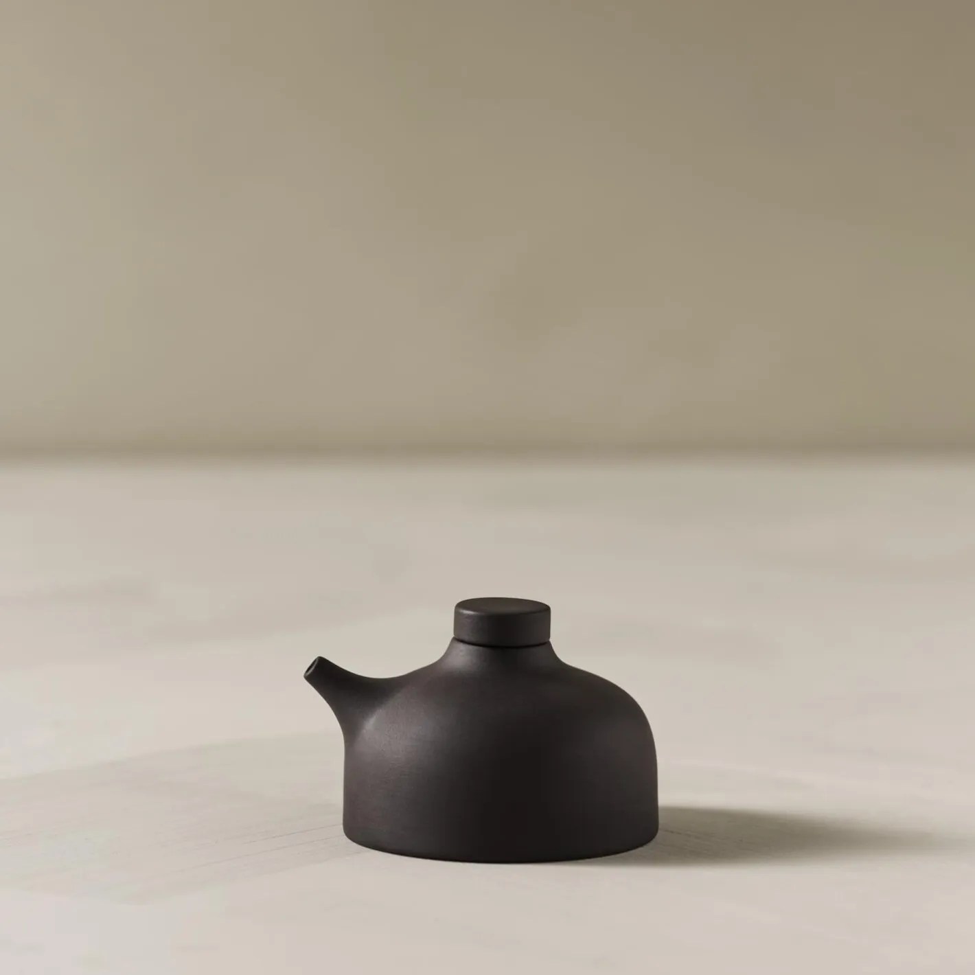 Clearance Design House Stockholm Sand Secrets Soy Pot, black clay