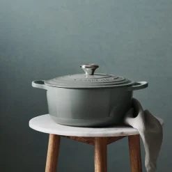 Le Creuset Signature rund gryde Ø 26 cm,><noscript><img width=