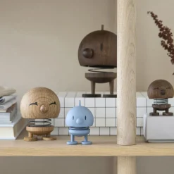 Hoptimist Soft Bumble, sky> Figurer & Glaskunst