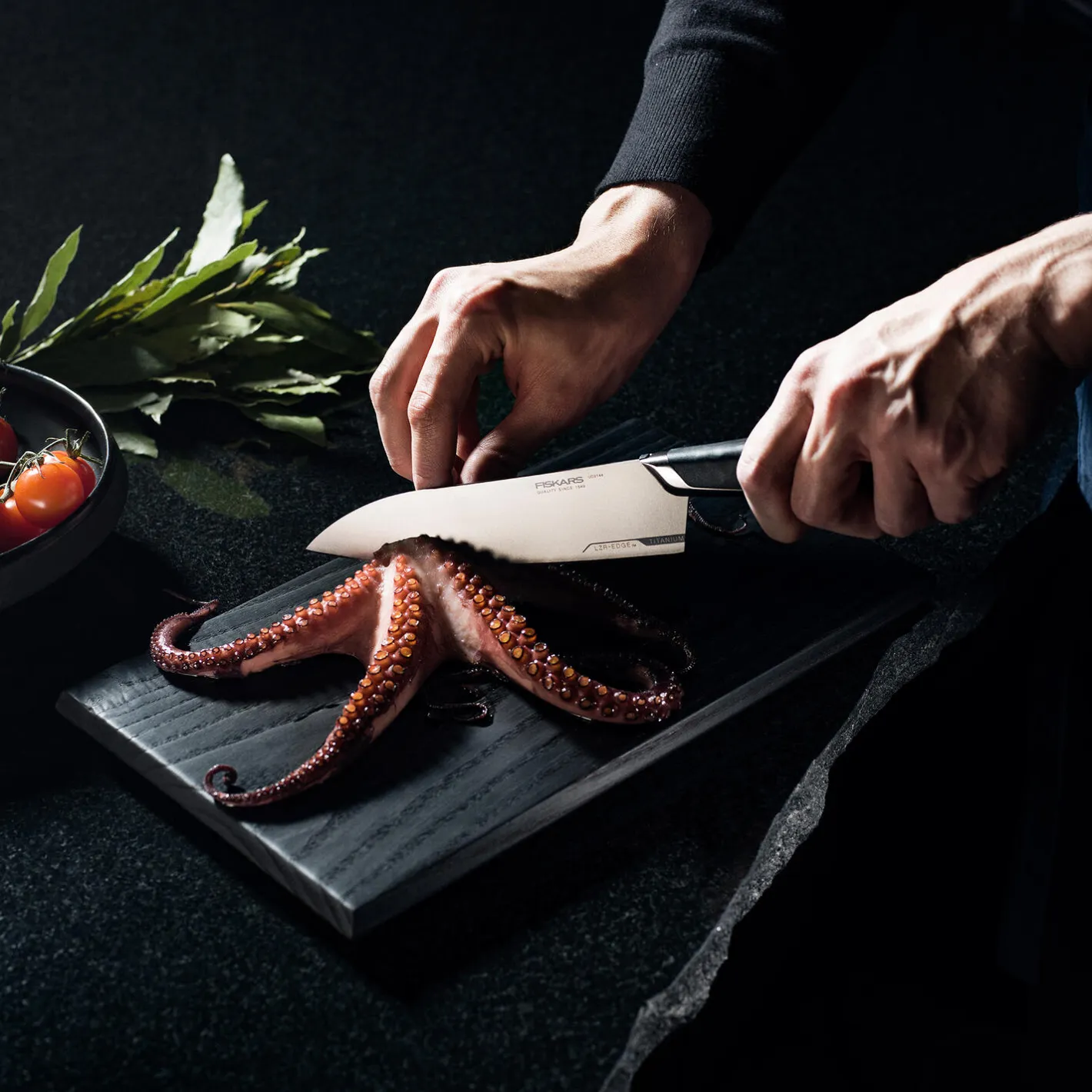 Fiskars Taiten kokkekniv mellem> Køkkenknive