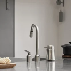 Vipp 9 sæbedispenser,> Badeværelsesudstyr